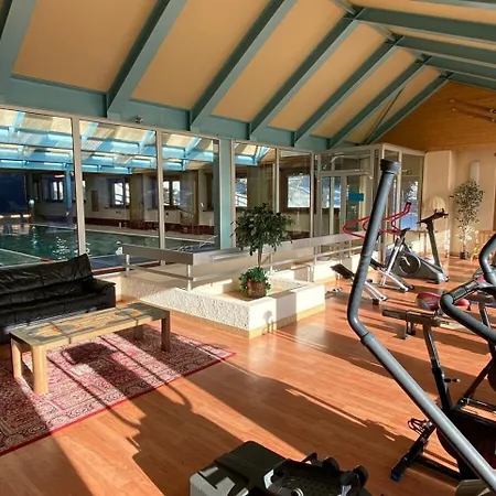 La Ruinette-charming 2-bed With Pool & Gym Access Daire