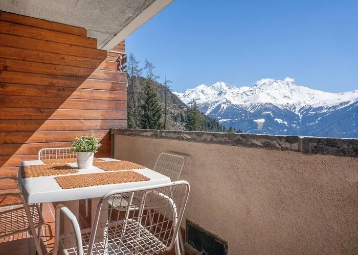 La Ruinette-charming 2-bed In Centre Apartment